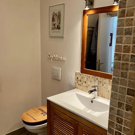 Apartment Sweet *